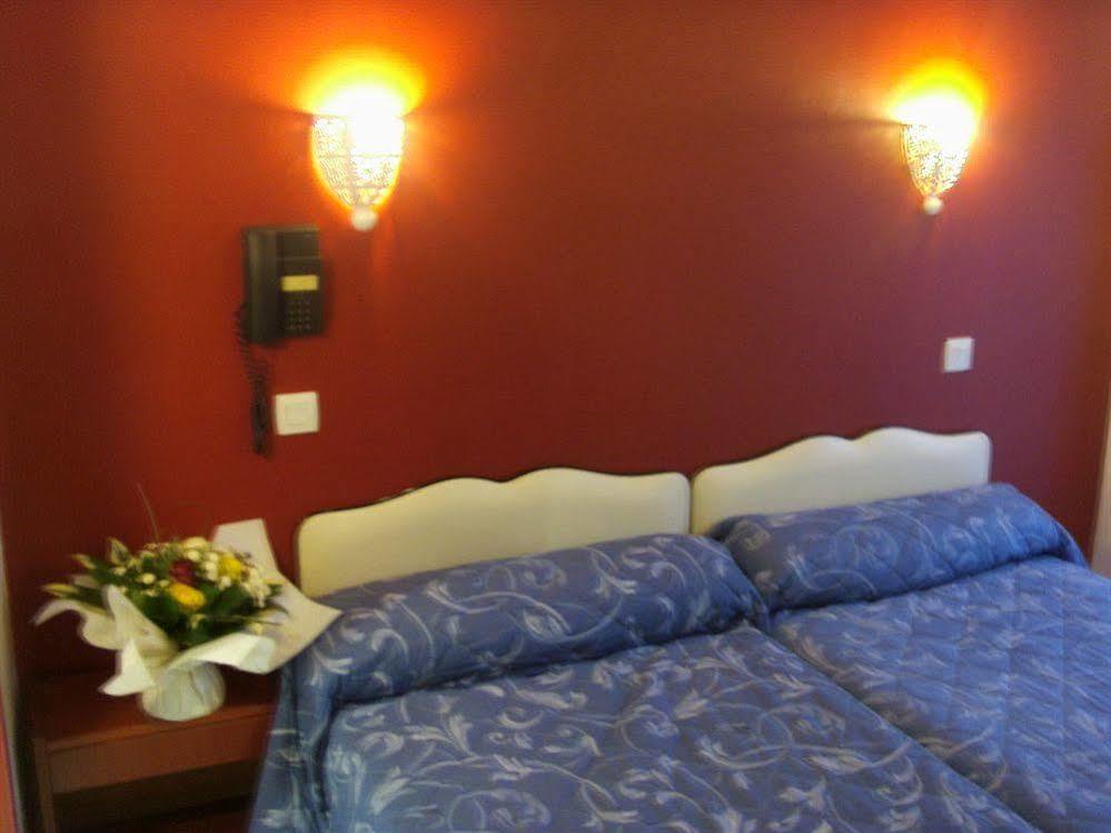 Hotel Ocean Lourdes Rom bilde